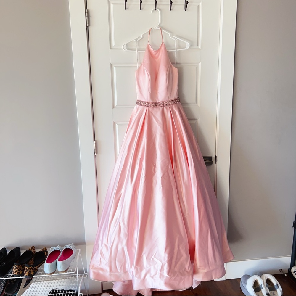 Sherri Hill Light Pink Prom Dress